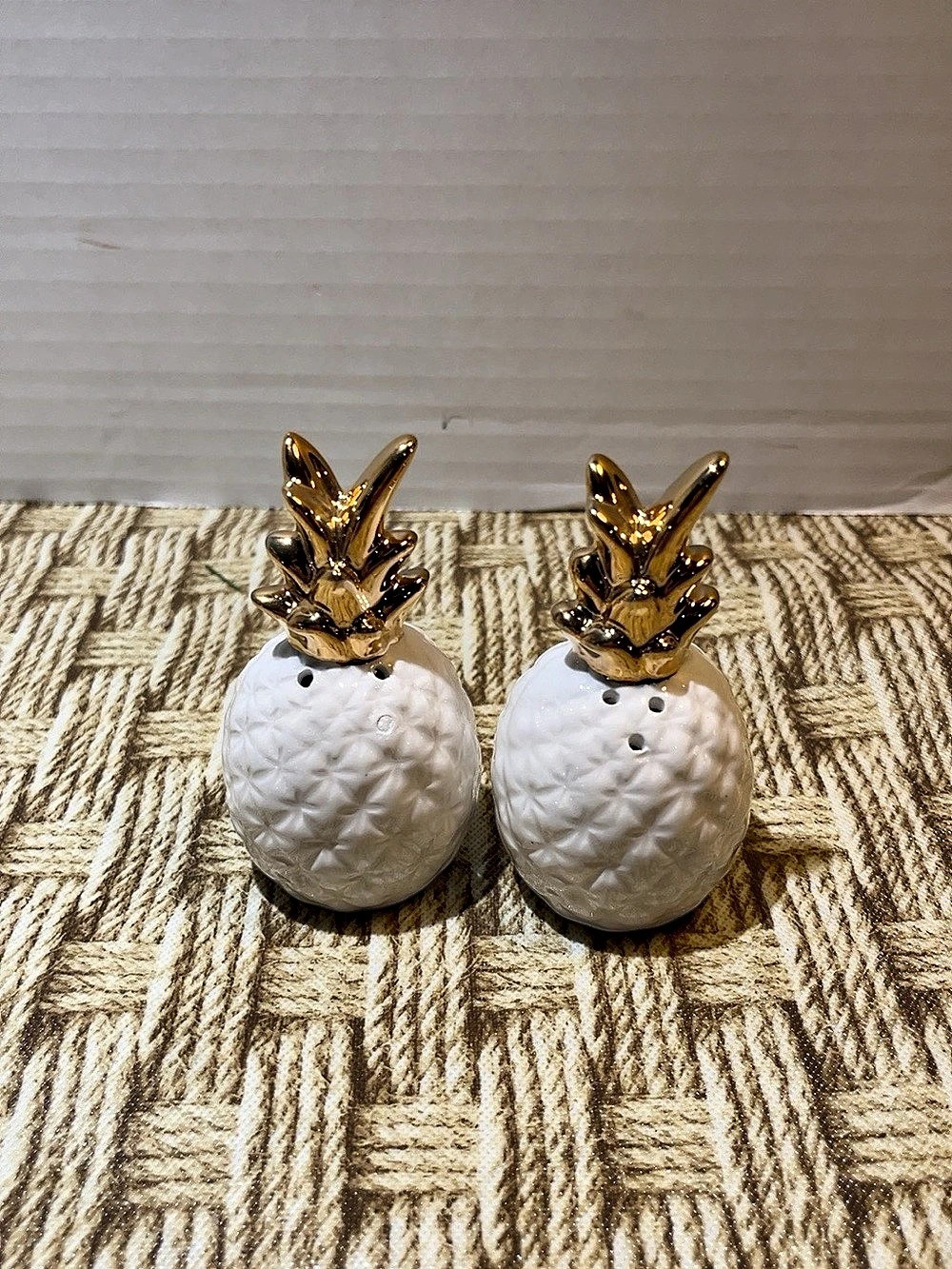 Pineapple Serveware Set in White & Gold salt and pepper shakers